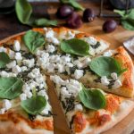 Looking for a dish that’s perfect for sharing? Our Feta and Spinach Pizza is not only visually appealing but also an irresistible crowd-pleaser! Explore serving suggestions and presentation tips to turn your homemade pizza into a stunning centerpiece for your next gathering. With this guide, you’ll be ready to impress your guests and create an enjoyable dining experience that celebrates the best of Mediterranean flavors!