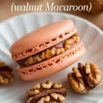 Find out the secrets to achieving the ideal balance of flavors and textures in your Macaron de Nuez. Whether you prefer a crunchy exterior with a chewy center or a softer overall bite, this guide will help you tailor each batch to your taste. Dive into the world of walnut macaroons and experience a recipe that combines simplicity with sophistication for a truly memorable dessert.